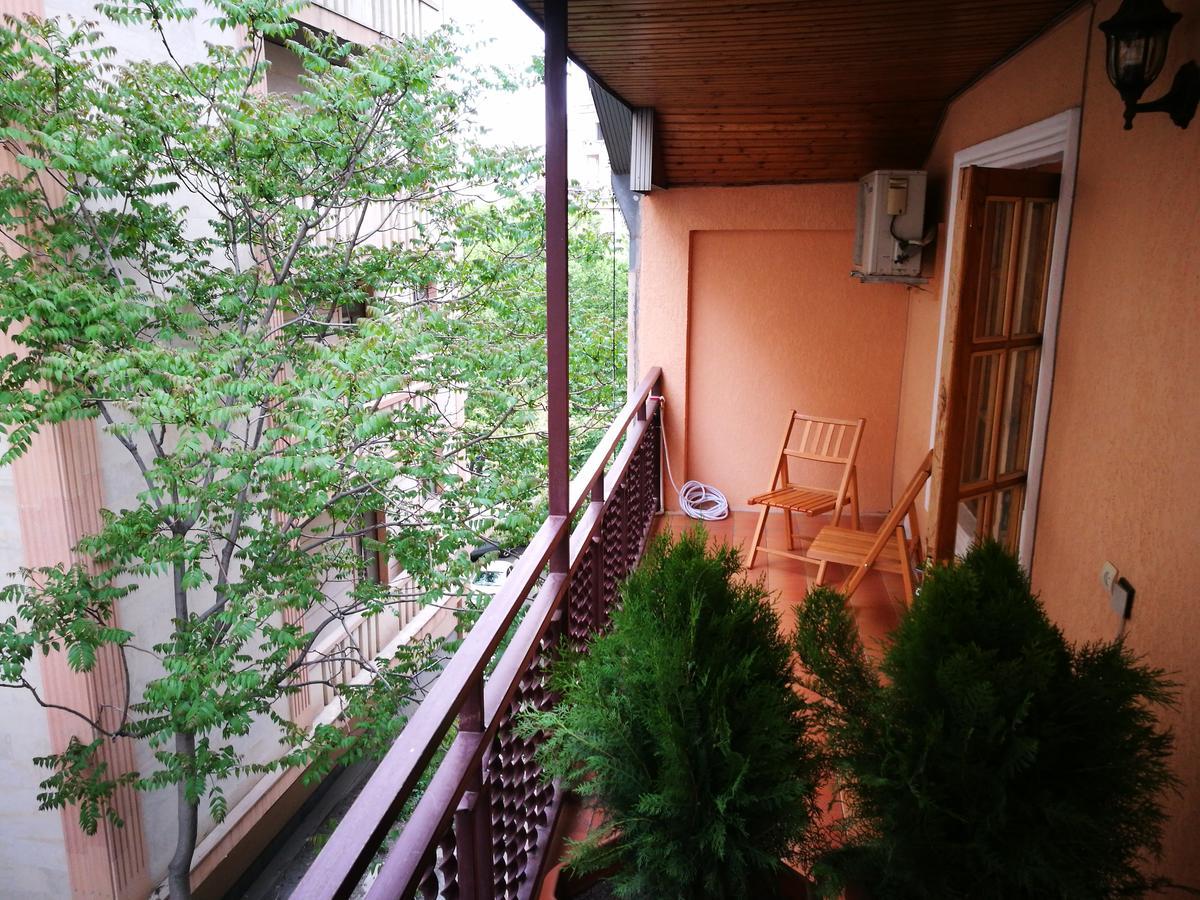 Hotel Salo Tbilisi Exterior foto